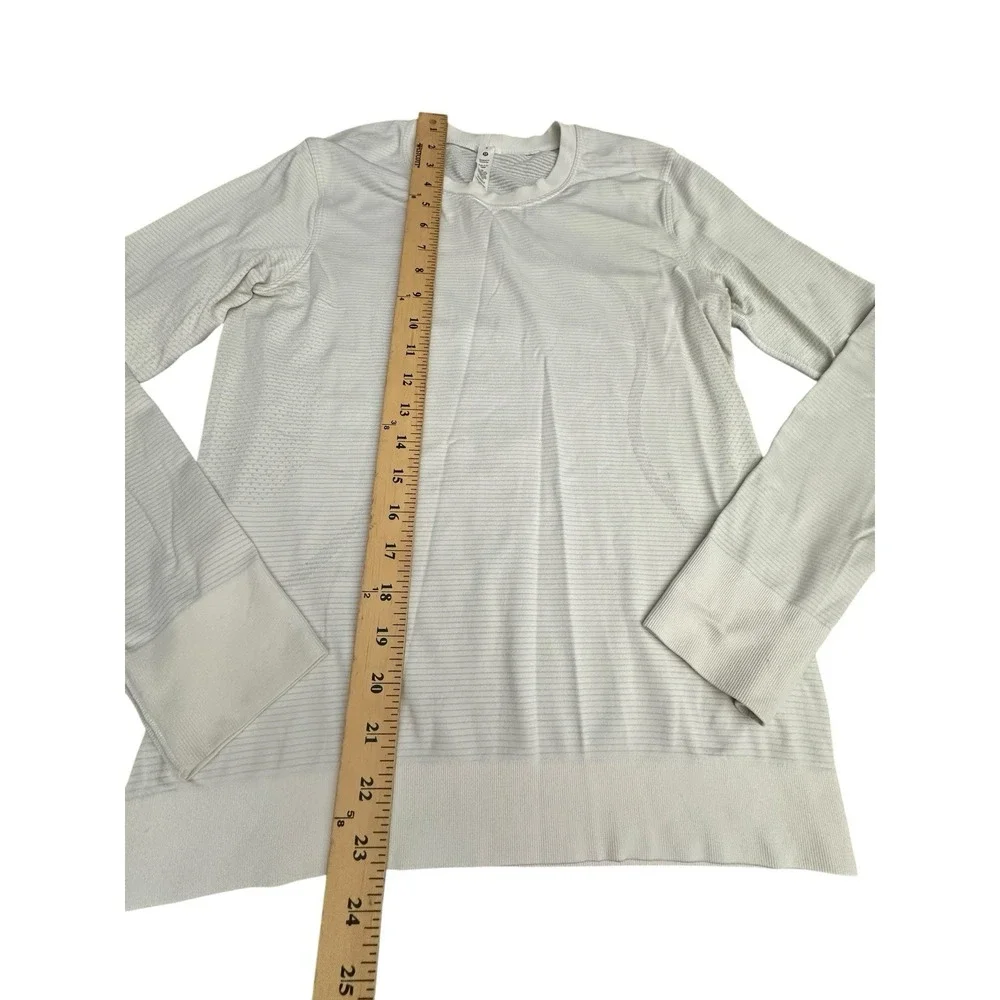 Lululemon‎ Swiftly Womens Size 4 White Top Tech Long Sleeve Activewear #FF1-5